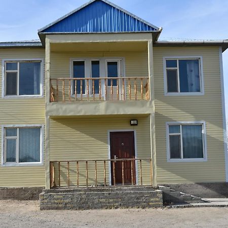 Bulbul Jamak Travel Hostel Улгий Экстерьер фото